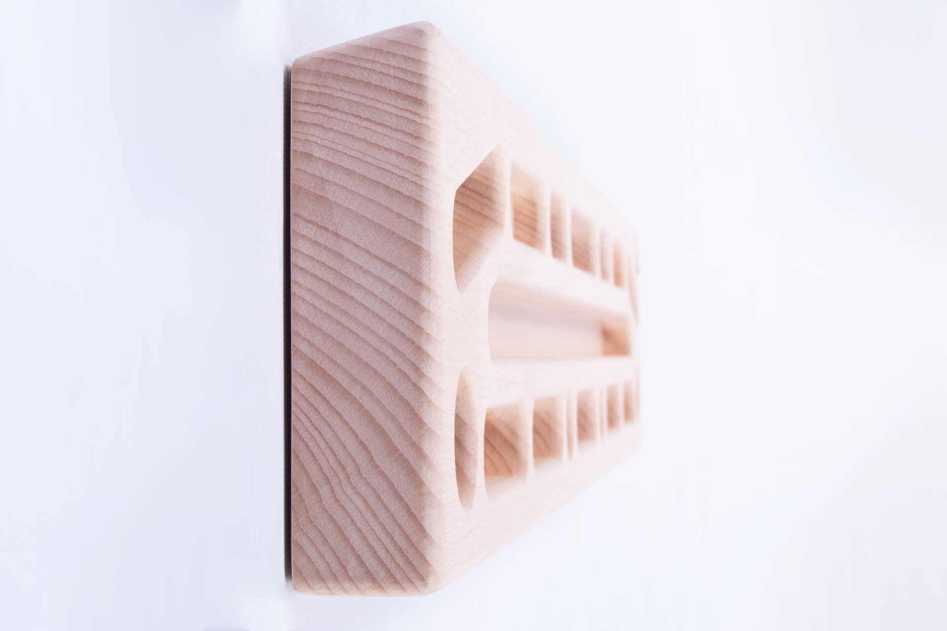 Hangboard de calidad | madera de haya | modelo Urriellu - Imagen 4